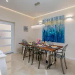 Holiday home Stunning In