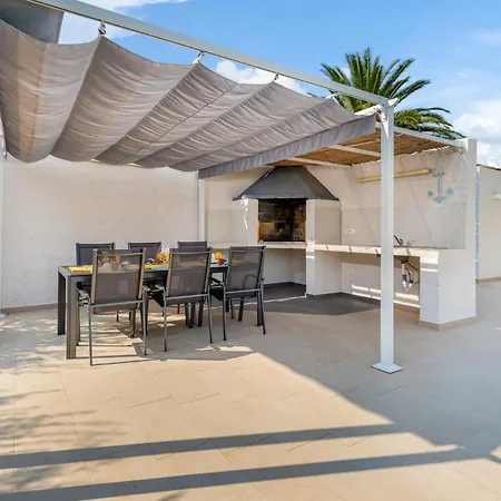 Beautiful Home In Pula 풀라