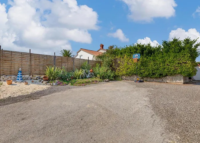 Vikendica Beautiful In *