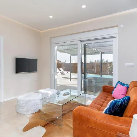 Beautiful In 펜션 *